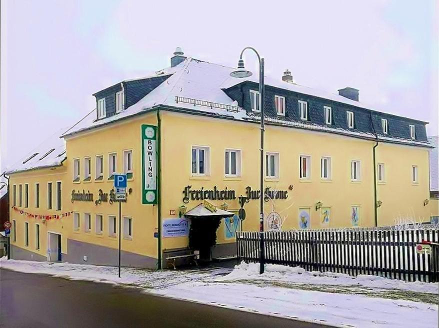 Ferienheim "Zur Krone" Hotel Oberwiesenthal Exterior photo
